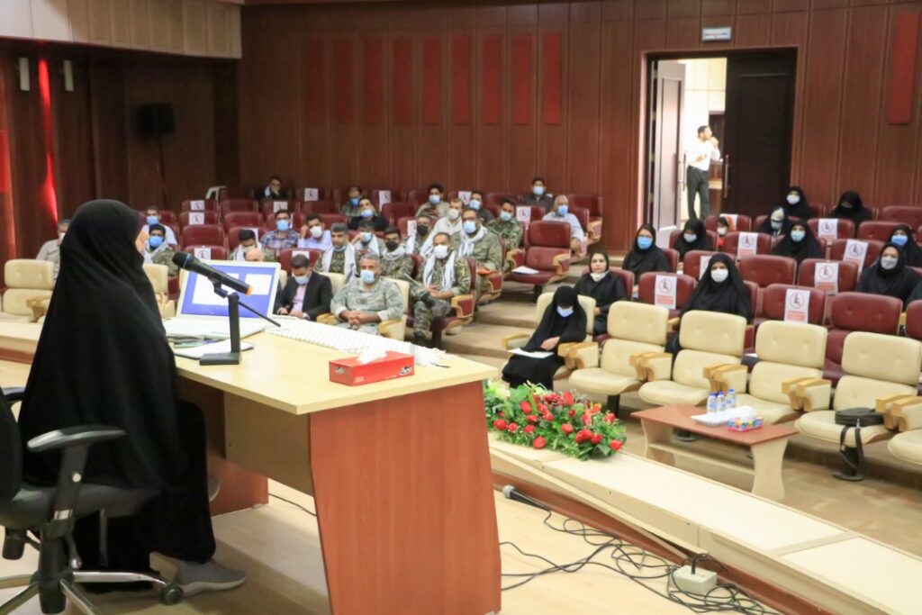 همزمان با هفته بسیج برگزار شد ؛ همایش تربیت شیرین مهارت های فرزند پروری در دنیای امروز 